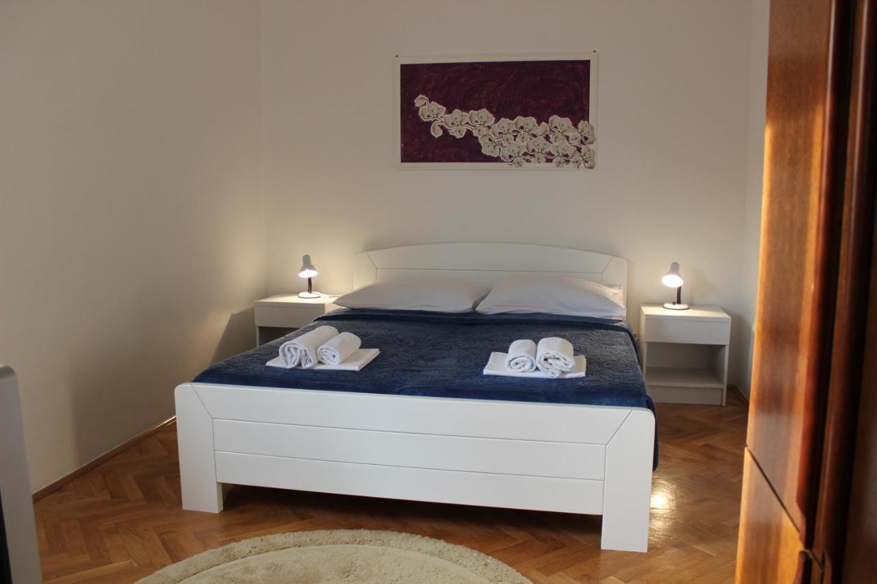 Apartments Petrada Omis Phòng bức ảnh
