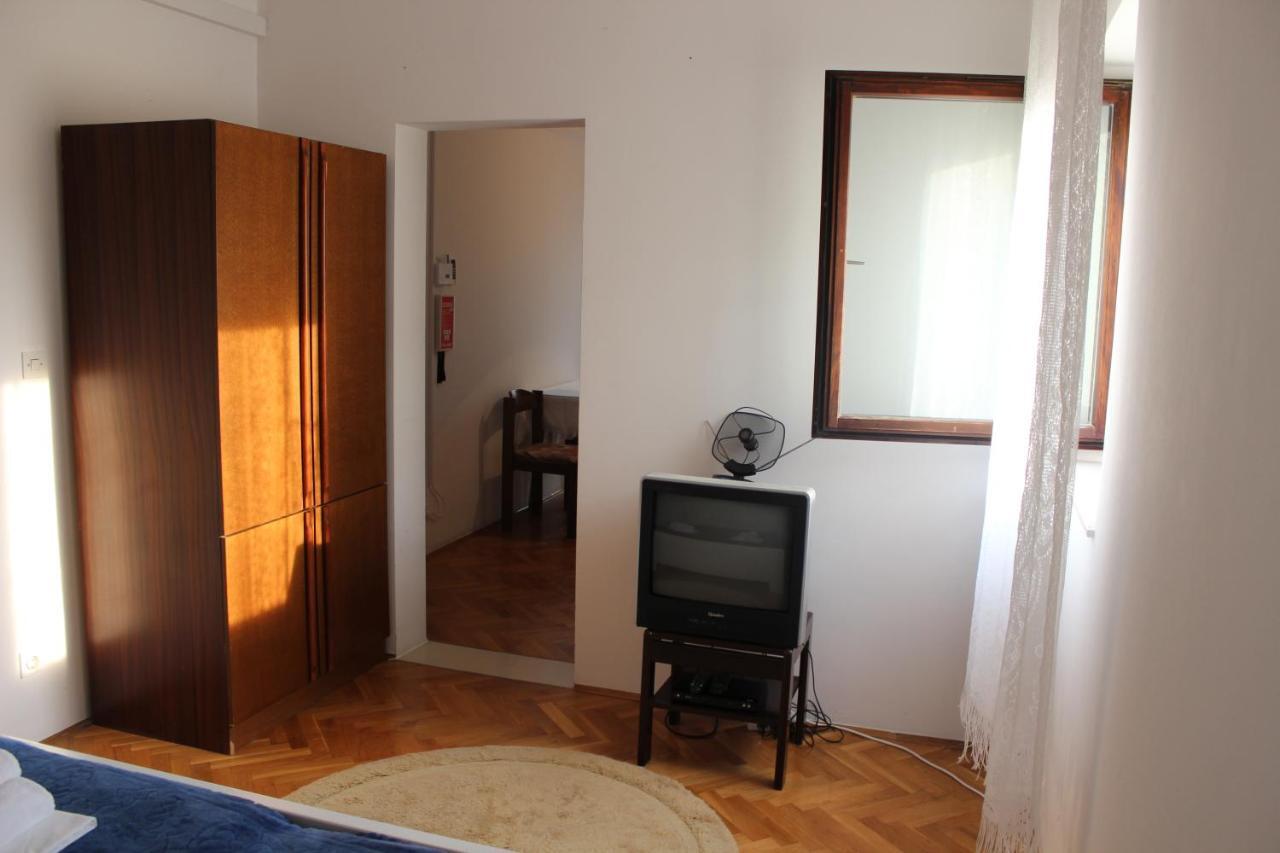 Apartments Petrada Omis Phòng bức ảnh